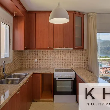 Top Floor Loft With Sea View & Large Balconies! Argostoli (Kefalonia)